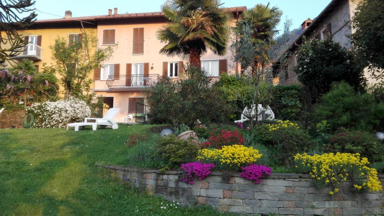 Giardino Leilighet Porto Valtravaglia Eksteriør bilde